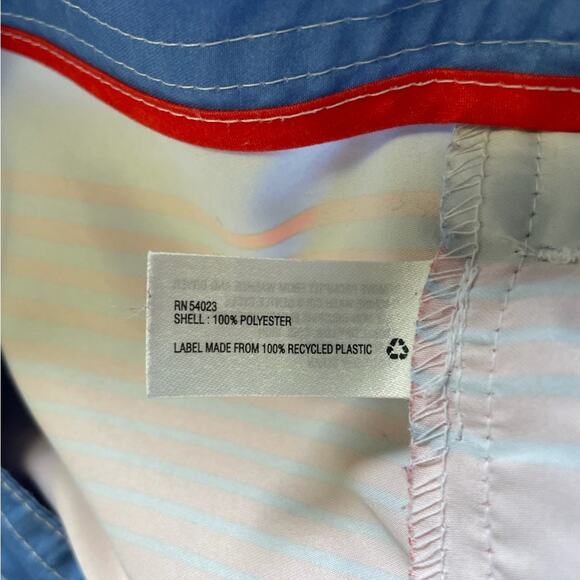 Gap Red and Blue Striped Men’s Board Shorts Size Medium - Picture 3 of 6
